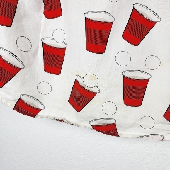 SUPER MASSIVE RED SOLO PING PONG GAME BUTTON FRONT SHIRT - Picture 9 of 10